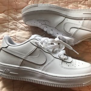 NIKE Airforce 1